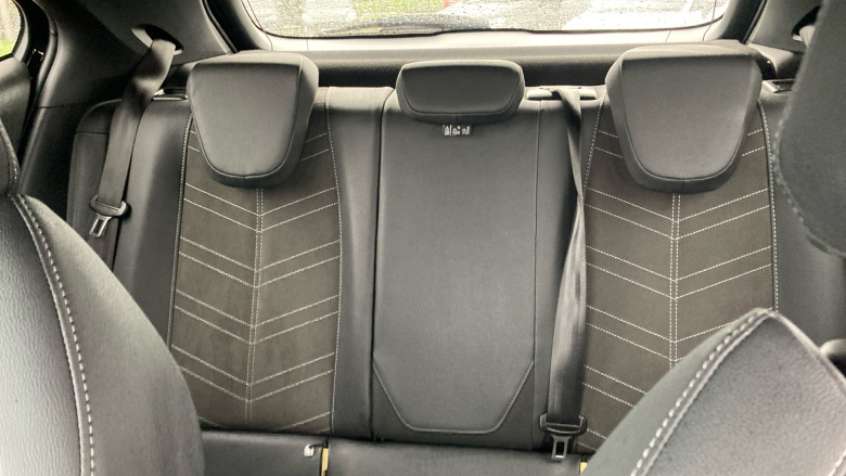 Vauxhall Mokka 115kW Ultimate 54kWh 5dr Auto Electric Hatchback